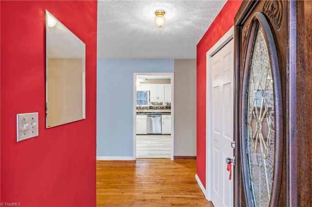 5407 Smiley Wyrick Road, Mcleansville, NC 27301