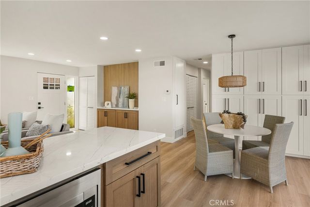 115 Monte Vista 8, San Clemente, CA 92672