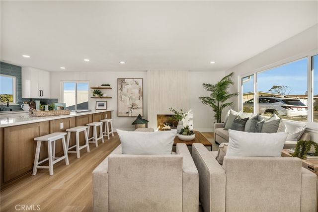 115 Monte Vista 8, San Clemente, CA 92672