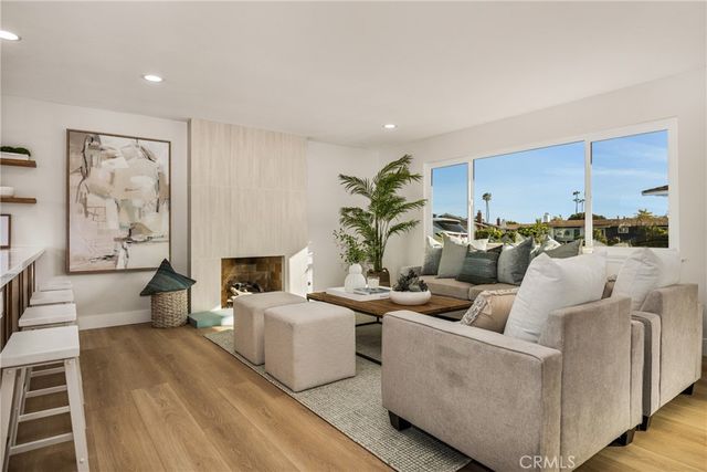 115 Monte Vista 8, San Clemente, CA 92672