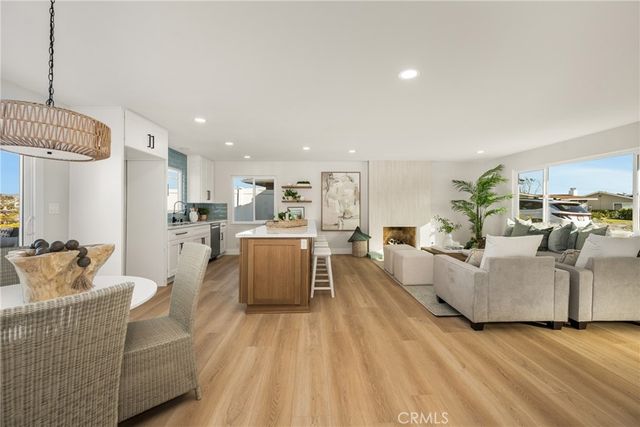 115 Monte Vista 8, San Clemente, CA 92672
