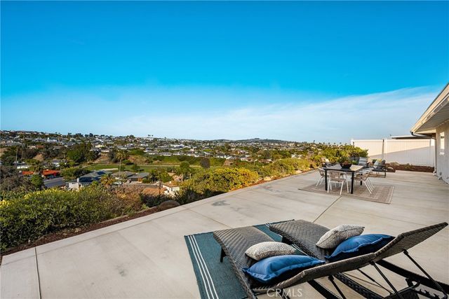 115 Monte Vista 8, San Clemente, CA 92672