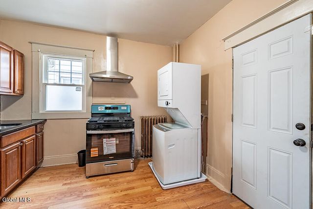 573 Washington Avenue, Albany, NY 12206