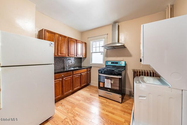 573 Washington Avenue, Albany, NY 12206