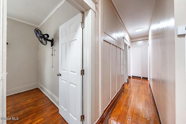 573 Washington Avenue, Albany, NY 12206