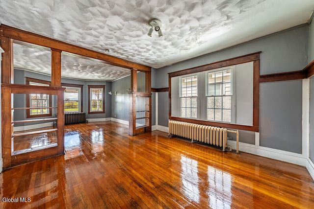 573 Washington Avenue, Albany, NY 12206