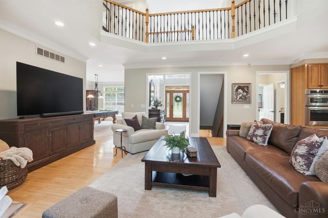 1004 River Forest Drive, Hamilton Twp, OH 45039