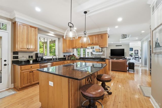 1004 River Forest Drive, Hamilton Twp, OH 45039