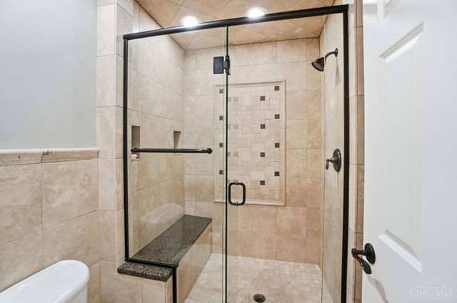 1004 River Forest Drive, Hamilton Twp, OH 45039
