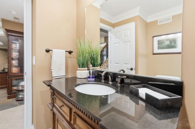 1004 River Forest Drive, Hamilton Twp, OH 45039