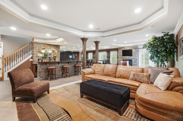 1004 River Forest Drive, Hamilton Twp, OH 45039