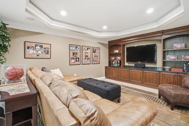 1004 River Forest Drive, Hamilton Twp, OH 45039