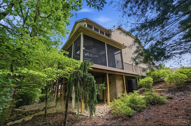 1004 River Forest Drive, Hamilton Twp, OH 45039