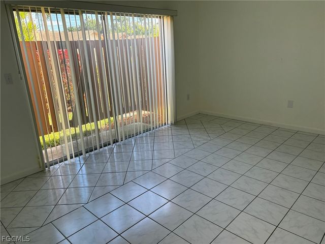 6479 Royal Woods DR, Fort Myers, FL 33908