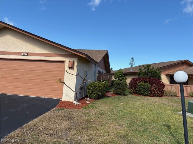 6479 Royal Woods DR, Fort Myers, FL 33908