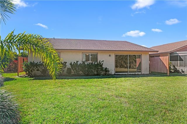 6479 Royal Woods DR, Fort Myers, FL 33908