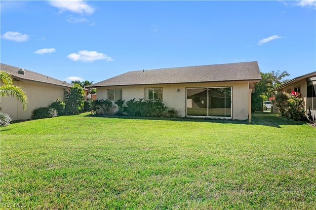 6479 Royal Woods DR, Fort Myers, FL 33908