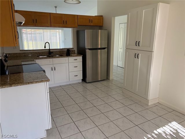 6479 Royal Woods DR, Fort Myers, FL 33908