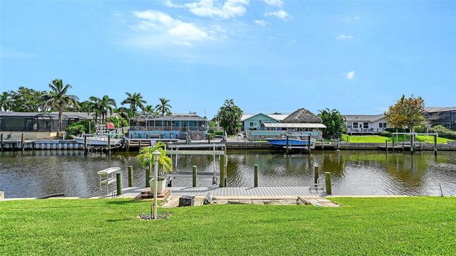 4919 CORAL BOULEVARD, Bradenton, FL 34210