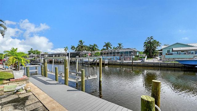 4919 CORAL BOULEVARD, Bradenton, FL 34210