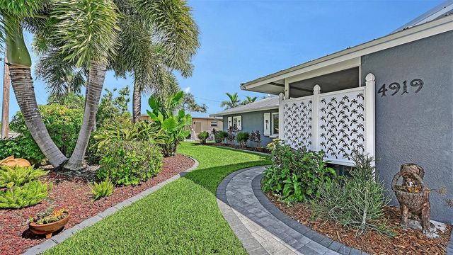 4919 CORAL BOULEVARD, Bradenton, FL 34210