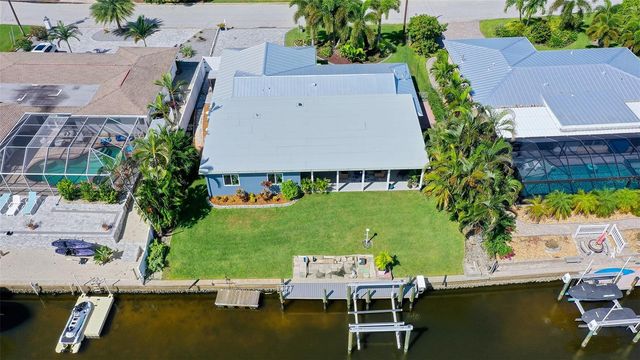 4919 CORAL BOULEVARD, Bradenton, FL 34210
