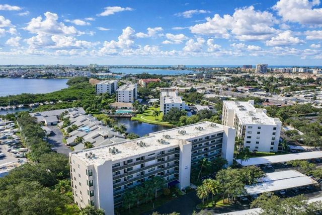 1316 PASADENA AVENUE S 407, South Pasadena, FL 33707