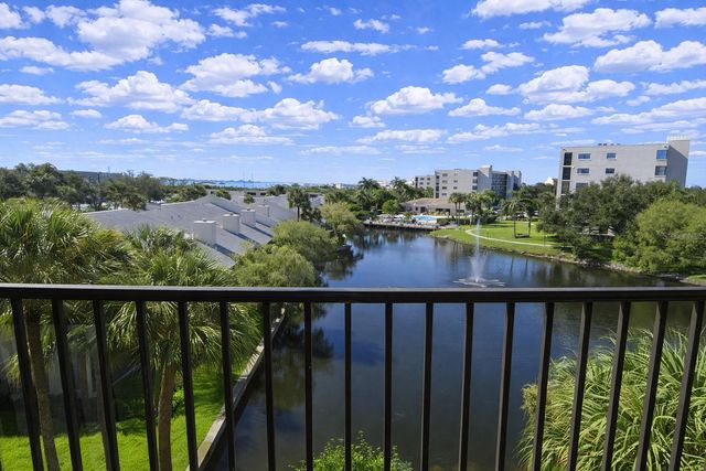 1316 PASADENA AVENUE S 407, South Pasadena, FL 33707