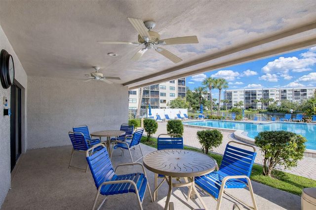 1316 PASADENA AVENUE S 407, South Pasadena, FL 33707