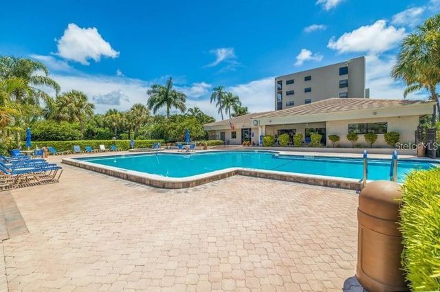 1316 PASADENA AVENUE S 407, South Pasadena, FL 33707