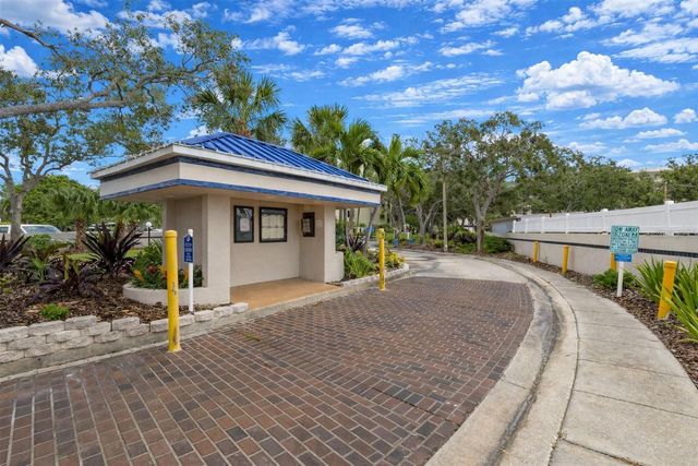 1316 PASADENA AVENUE S 407, South Pasadena, FL 33707