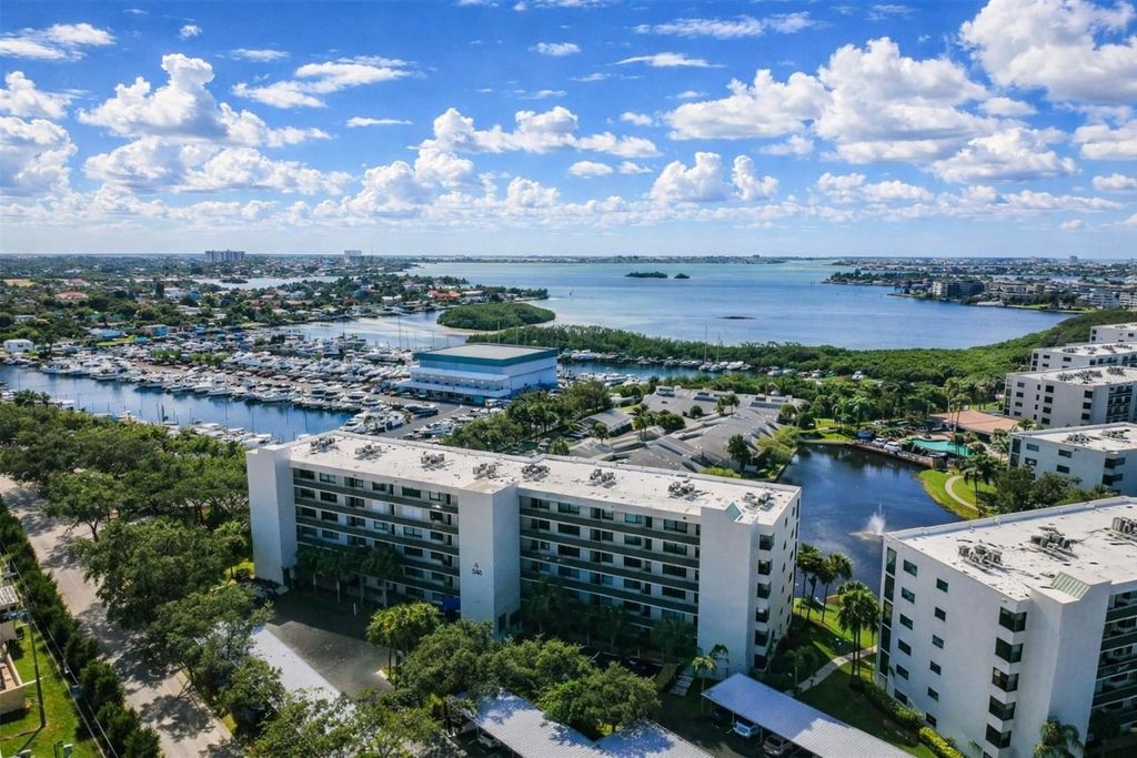 1316 PASADENA AVENUE S 407, South Pasadena, FL 33707