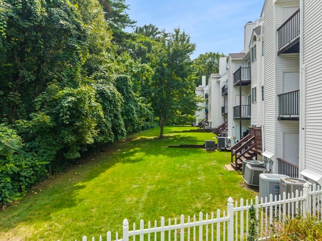 116 Tall Oaks Drive A, Weymouth, MA 02190