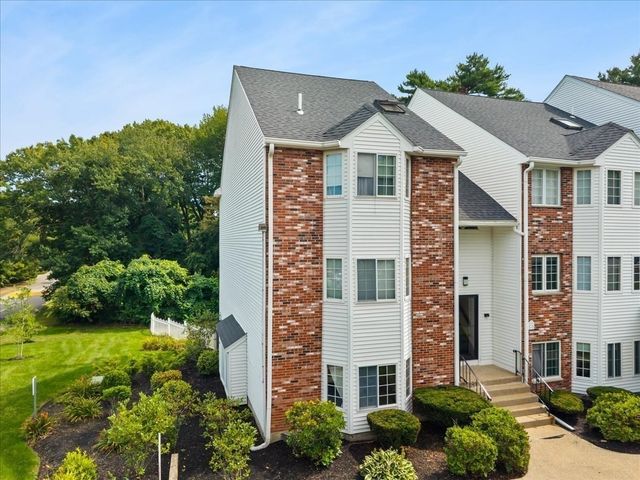 116 Tall Oaks Drive A, Weymouth, MA 02190