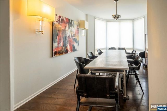 130 Kensington Drive, Fort Lee, NJ 07024