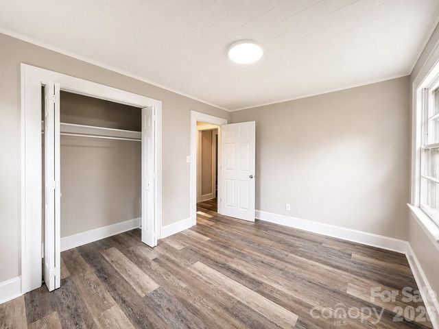 113 Mountain View Street, Morganton, NC 28655