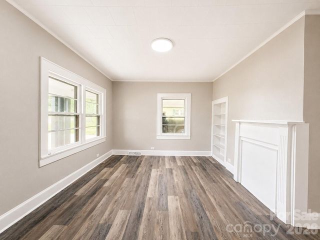 113 Mountain View Street, Morganton, NC 28655