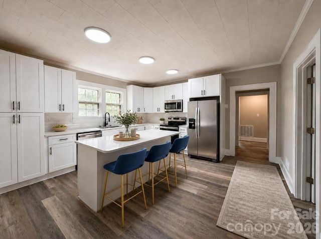 113 Mountain View Street, Morganton, NC 28655