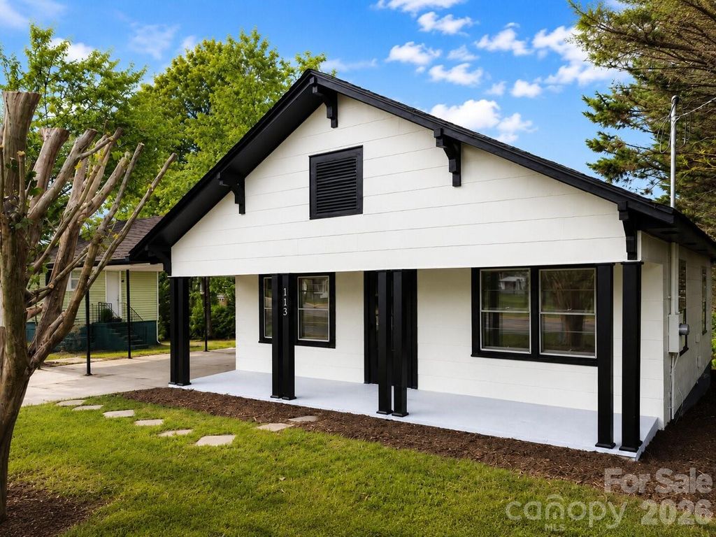 113 Mountain View Street, Morganton, NC 28655