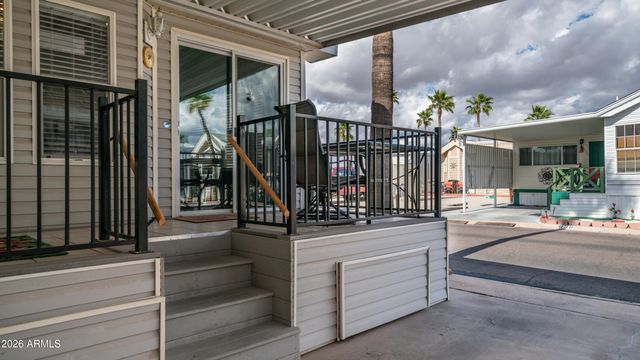 859 Aquamarine Drive, Apache Junction, AZ 85119