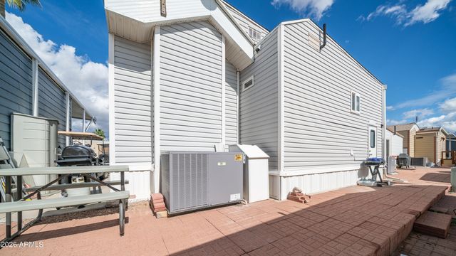 859 Aquamarine Drive, Apache Junction, AZ 85119