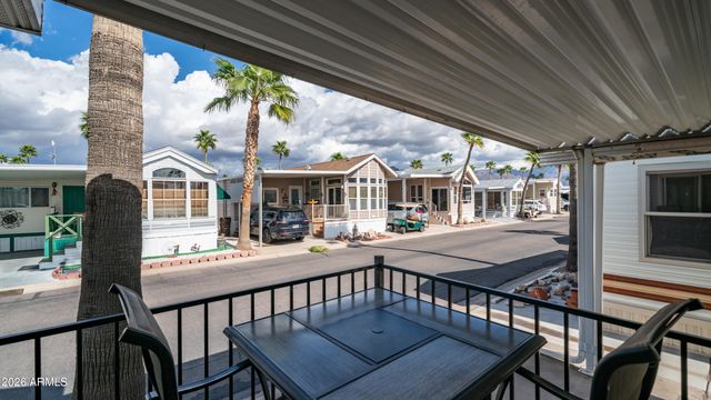 859 Aquamarine Drive, Apache Junction, AZ 85119