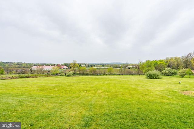 15117 GRACE PL, Waterford, VA 20197