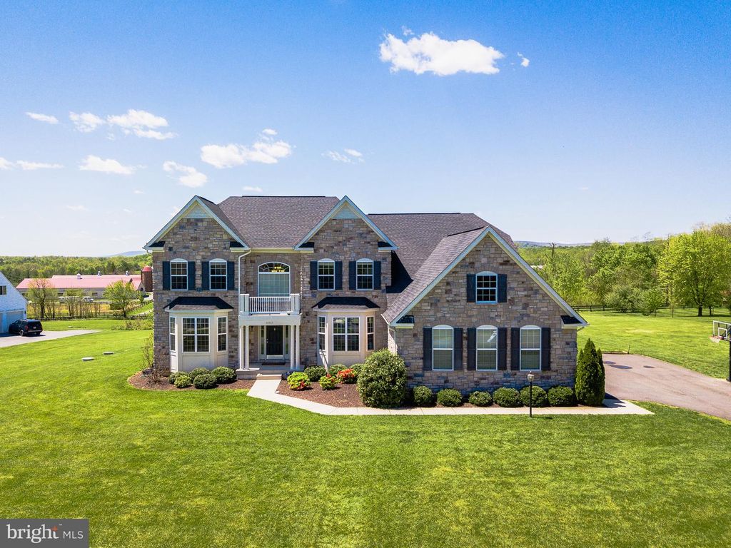 15117 GRACE PL, Waterford, VA 20197