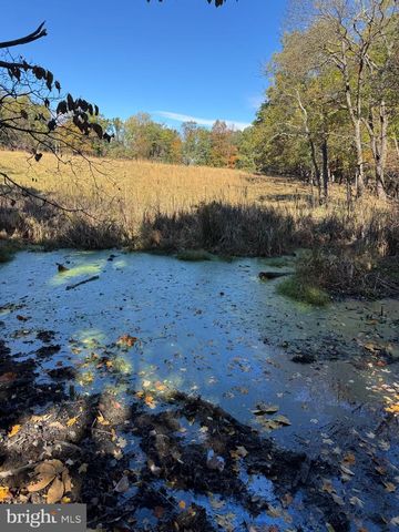 961 ALMOST HEAVEN DR, Petersburg, WV 26847