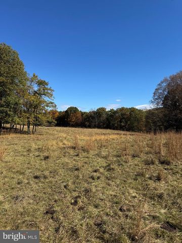 961 ALMOST HEAVEN DR, Petersburg, WV 26847