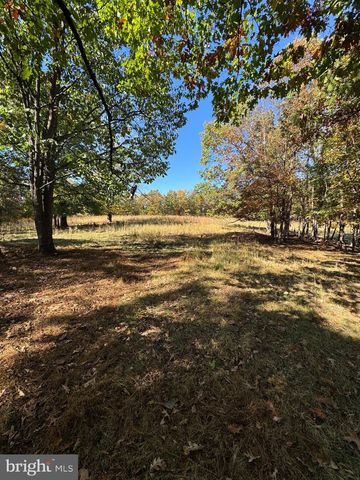 961 ALMOST HEAVEN DR, Petersburg, WV 26847