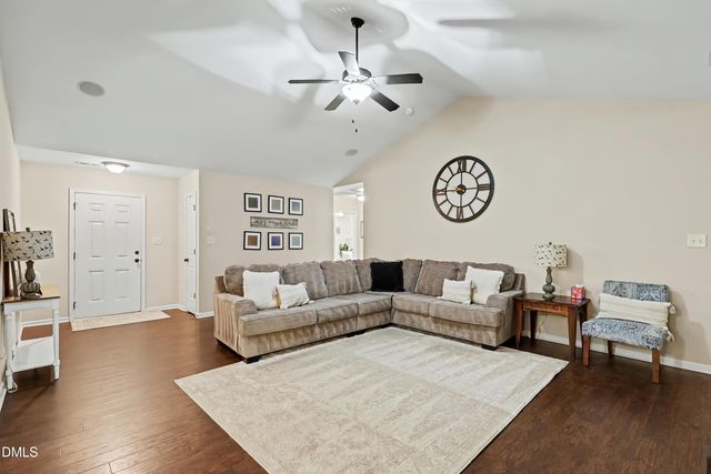 91 Castaway Court, Clayton, NC 27520