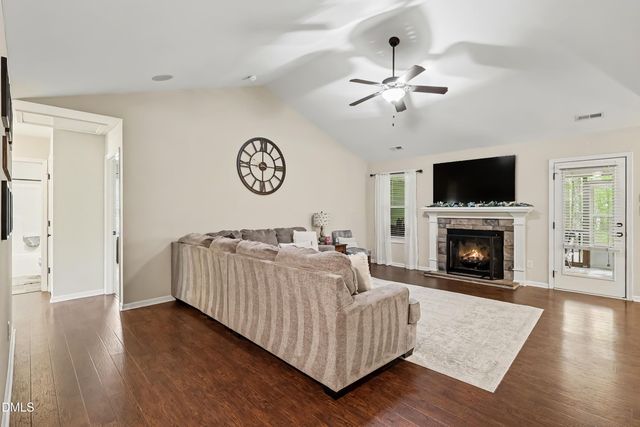 91 Castaway Court, Clayton, NC 27520