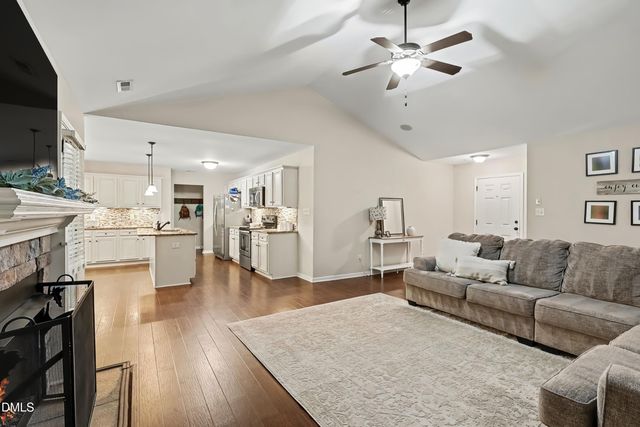 91 Castaway Court, Clayton, NC 27520